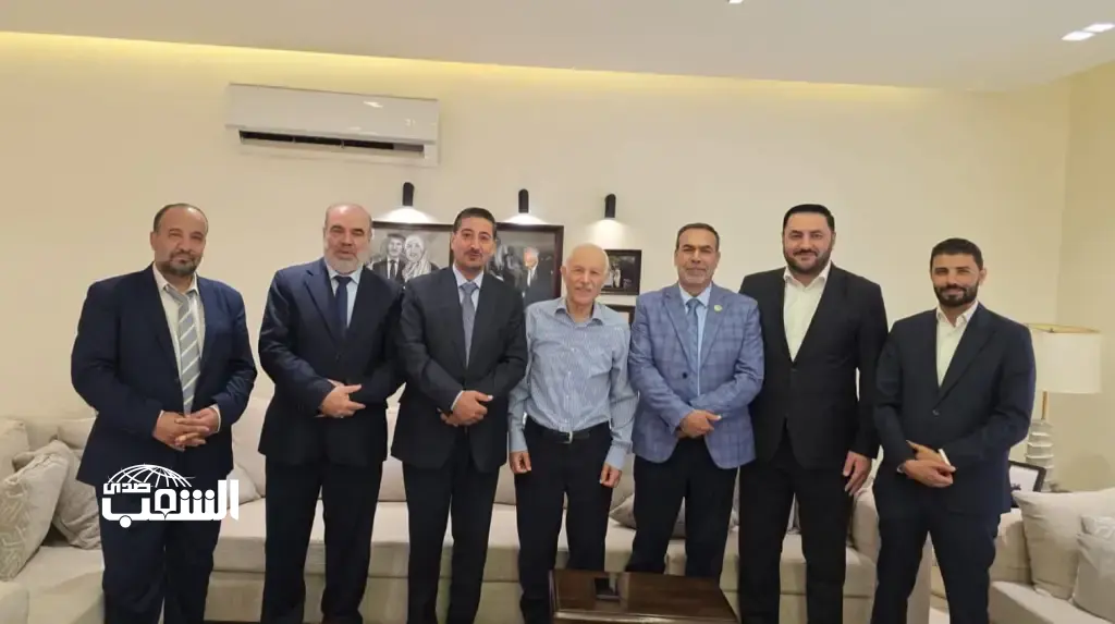 العرموطي يُزكي "القطاونة" و الأخير: "أنت رئيس الكتلة حتى انتهاء الدورة البرلمانية"