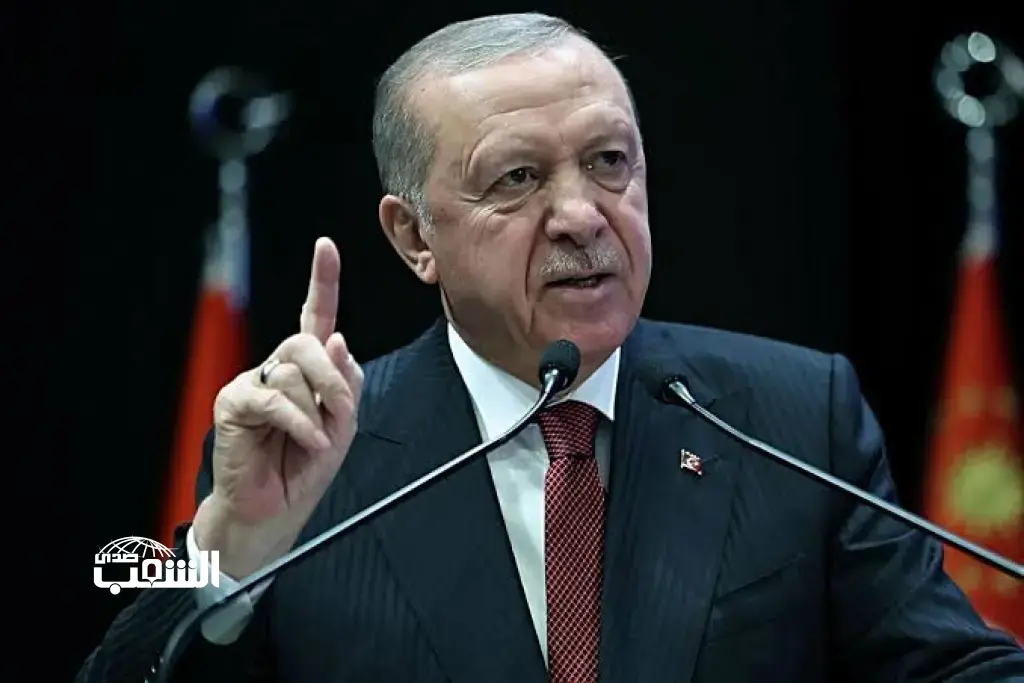 مستشار لأردوغان: الرئيس التركي سيترشح لولاية جديدة في انتخابات مبكرة نيسان 2028