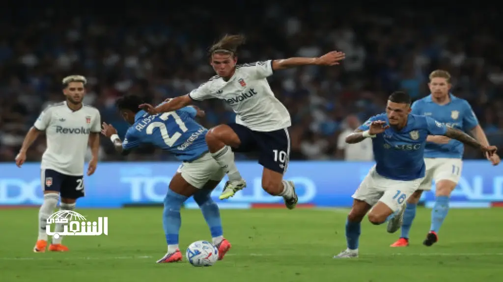 كومو يعود منتصرا من معقل نابولي للمرة الأولى في الدوري الإيطالي