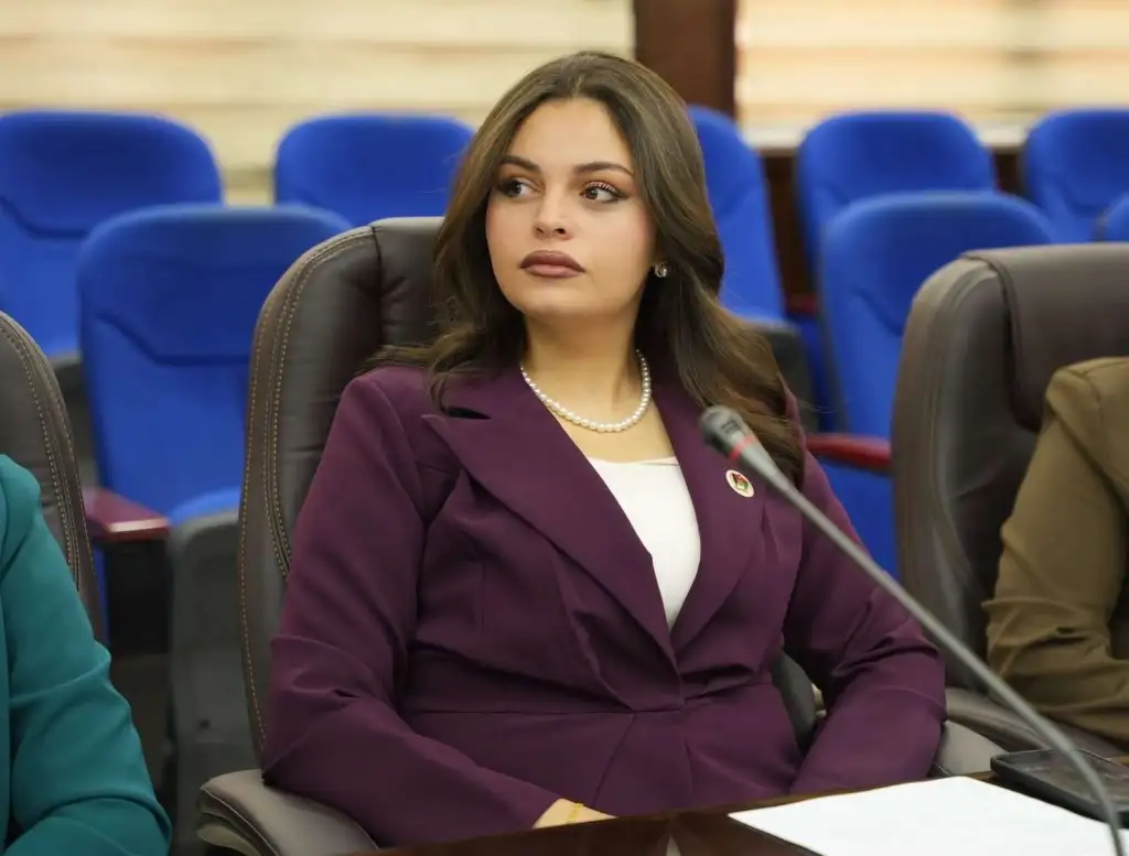العلاونة: تحالف حزبي يحصد مقاعد المكتب الدائم لمجلس شباب 21 و رسائل سياسية للمجلس تتجاوز صناديق الاقتراع