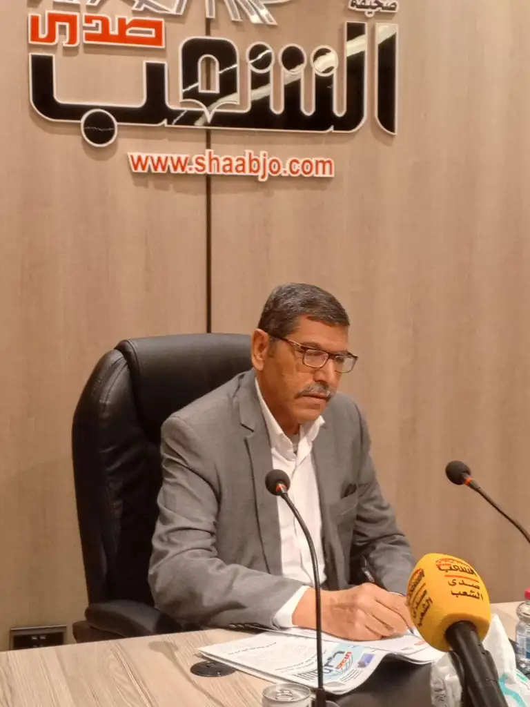 رئيس التحرير يكتب: البندورة تُلقى للماشية … و وزارة الزراعة خارج الخدمة !!