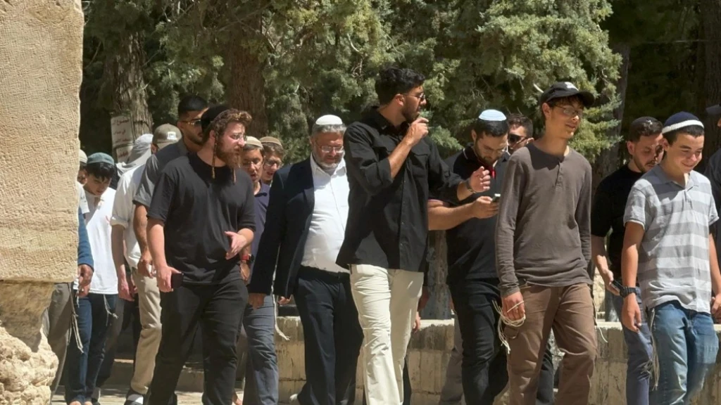الأردن يُدين تصاعد إرهاب المستوطنين في الضفة الغربية و يحمل إسرائيل مسؤولية الاعتداءات