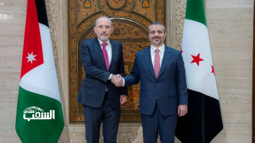الصفدي من سوريا يرحب بالإعلان عن حل "قسد" ودمجها بالمؤسسات العسكرية السورية