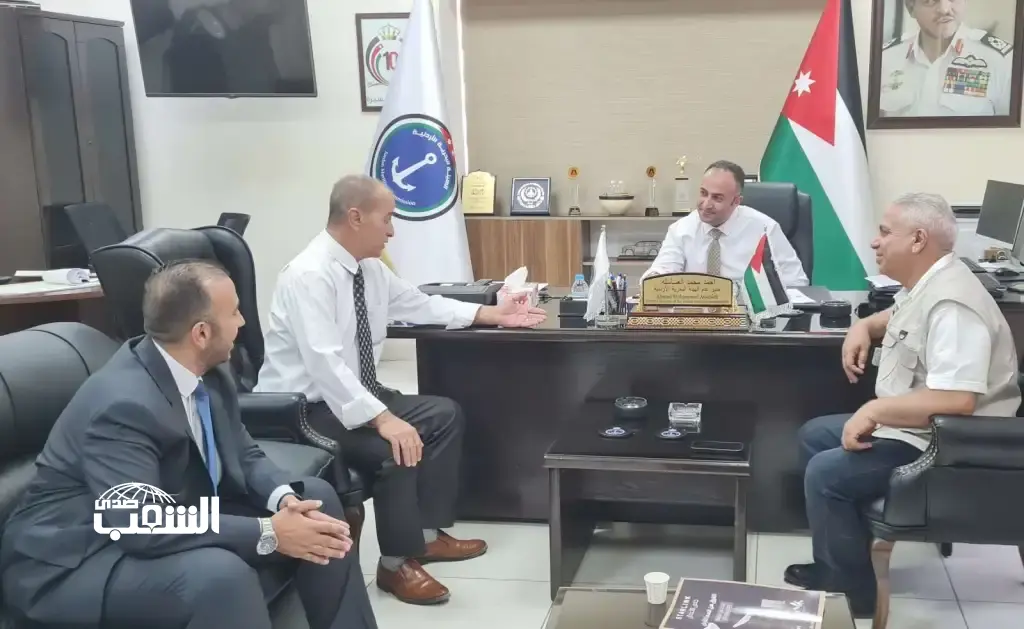 لجنة نقابة الصحفيين في العقبة تهنيء مدير عام الهيئة البحرية الأردنية أحمد العساسلة
