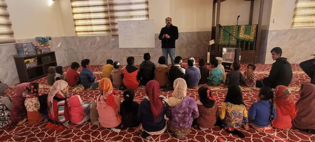 "السبورة ومسار الخير تستهدفان الأطفال الباكستانيّن في الأردن"
