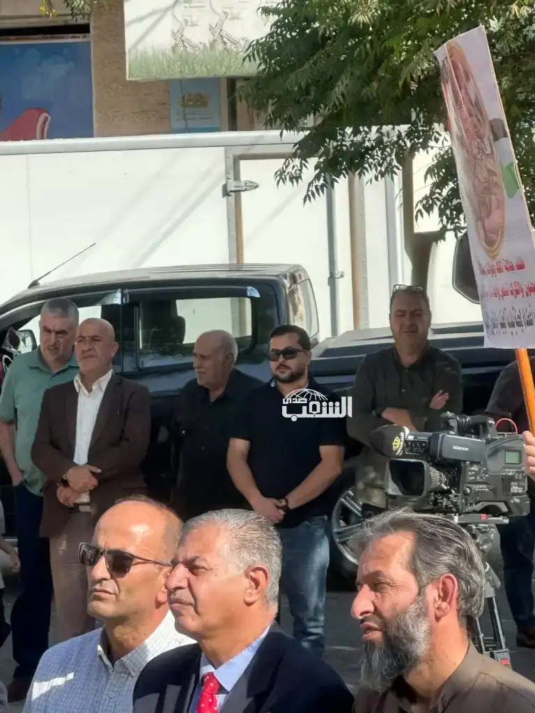 بلدية الجنيد تنظّم وقفة تضامنية مع ضحايا جريمة الكرك وتؤكد: الإرهاب لن ينال من وحدة الأردنيين وتآخيهم