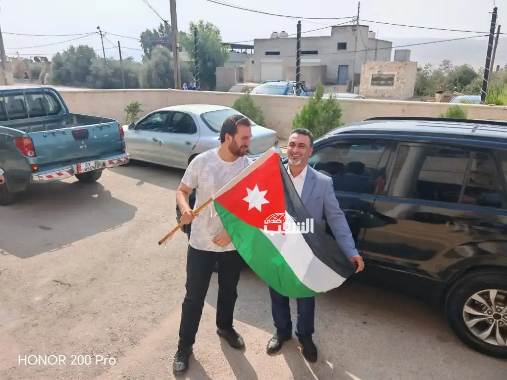 "بلدية إربد الكبرى" تنفذ وقفة تضامنية و العزام يُعلن عن تسمية "شارع" باسم الشهيد الدكتور فادي الهلسة