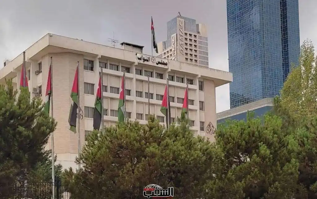 كما انفردت "صدى الشعب" .. إحالة "مدير عام مكتب رئيس مجلس النواب" إلى التقاعد