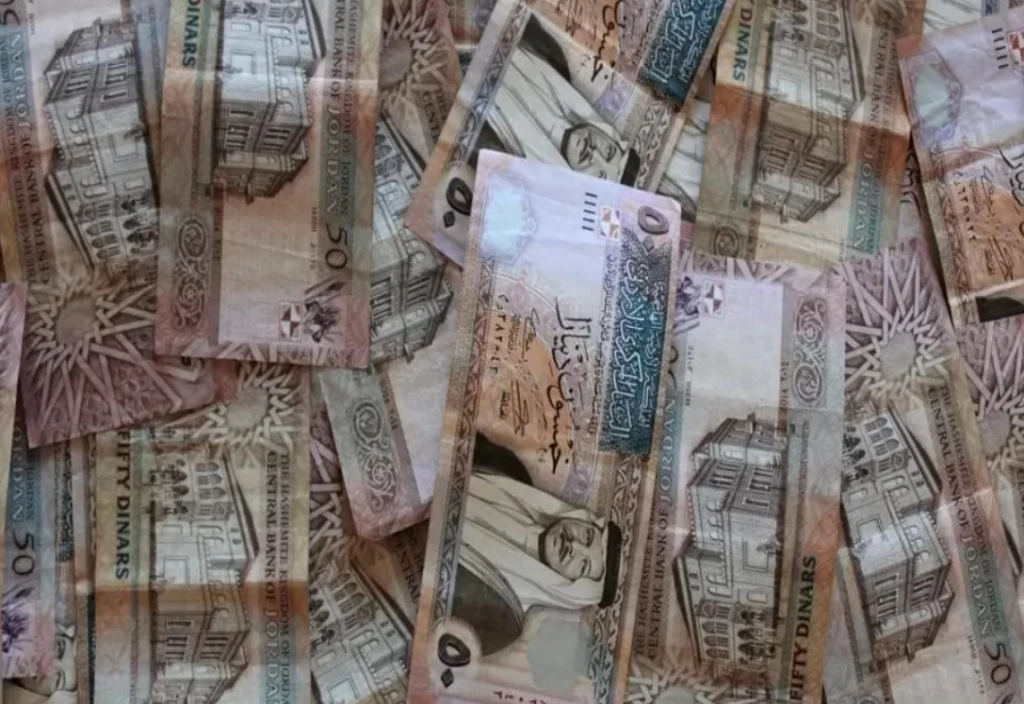 هل الحصول على "المالّ" جراء التشهير و الإساءة عبر "مواقع التواصل" جائز شرعاً .. الإفتاء تُجيب؟
