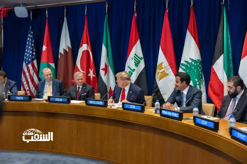 الملك في اجتماع متعدد الأطراف: سياسات الحكومة الاسرائيلية تناقض موقف ترامب
