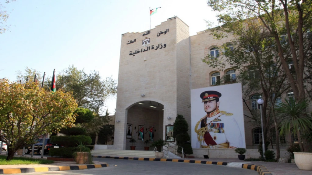 أنباء عن إحالة المحافظين "أبو قاعود و الجبور و الخريسات" و مدير مكتب وزير الداخلية "حاكم الخريشا" إلى التقاعد